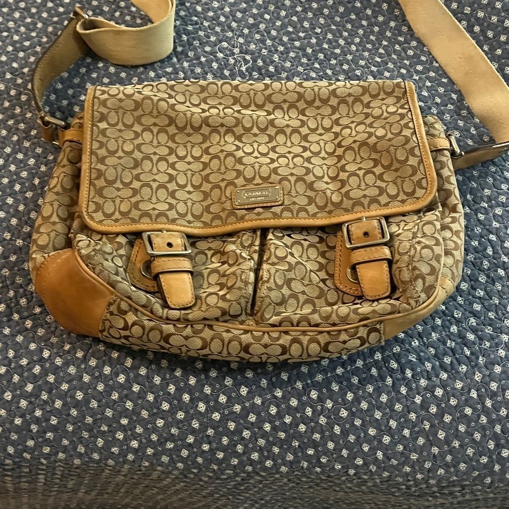 Coach voyeur signature bag
